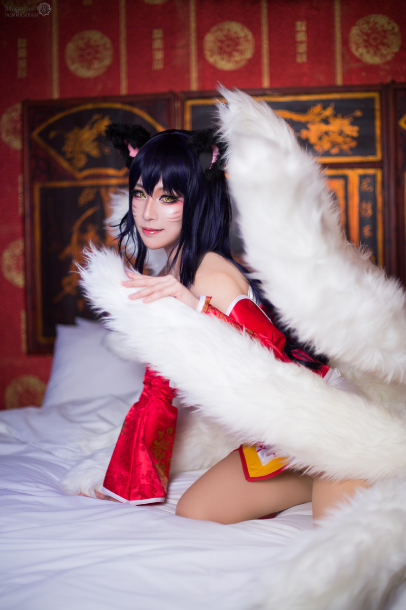 Reve cực quyến rũ với cosplay Ahri - Ảnh 3