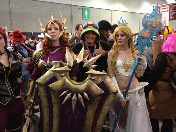 Ngất ngây với cosplay Leona "đẹp như mơ" - Ảnh 8