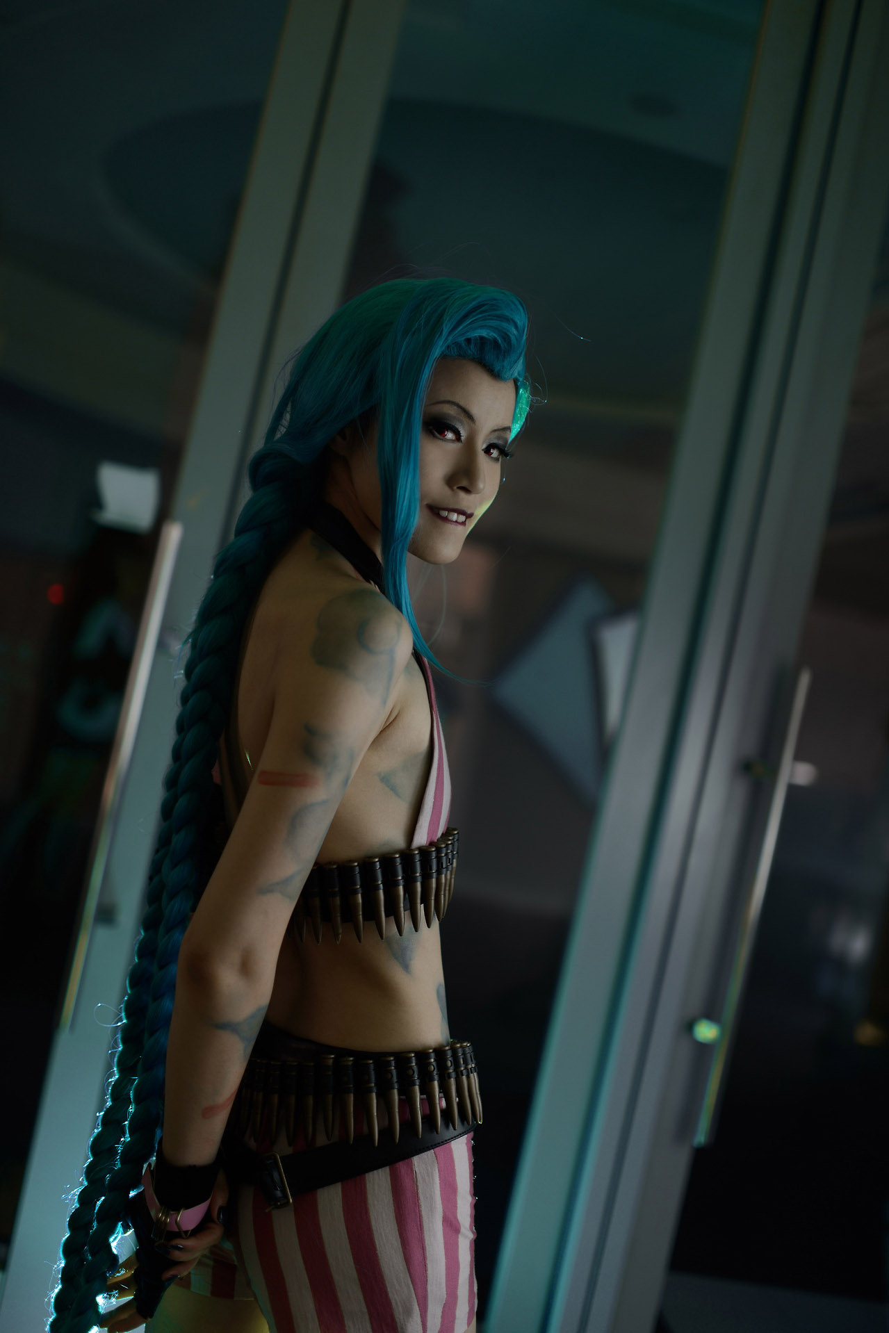 Enyen và cosplay Jinx cực chất - Ảnh 2