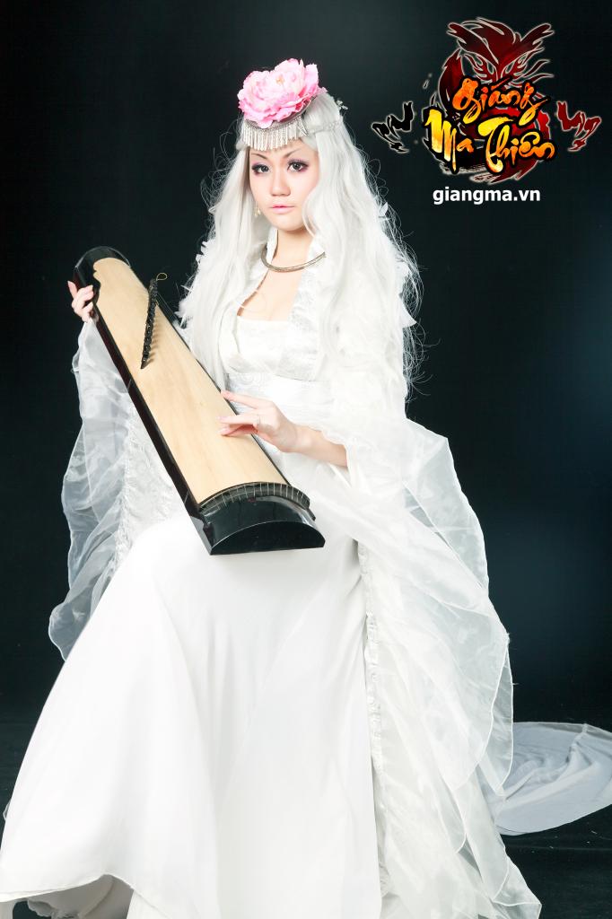 Giáng Ma Thiên khoe ảnh cosplay trước giờ ra mắt - Ảnh 2