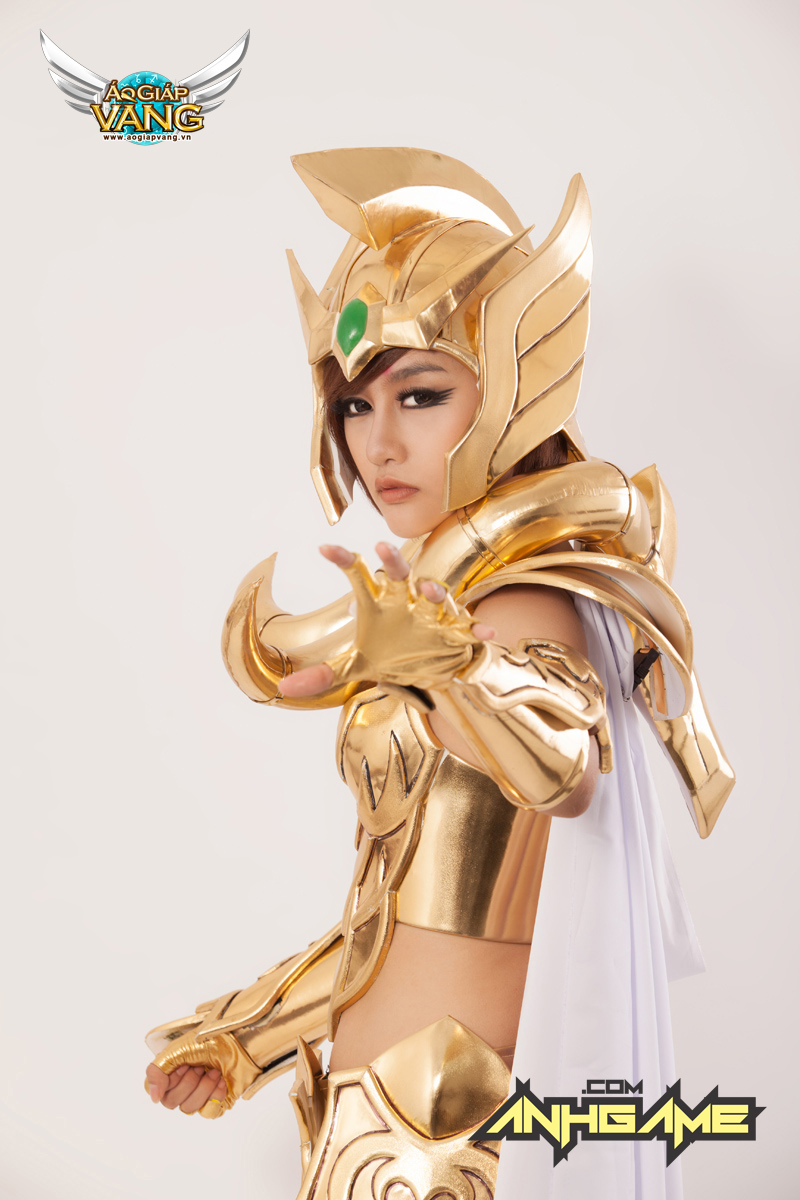 Cosplay Áo Giáp Vàng chất lừ của Quỳnh Nhi (Yuu) - Ảnh 9