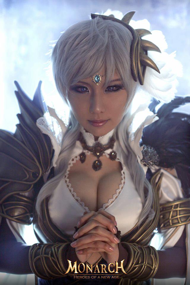 Bộ ảnh cosplay Monarch Online tuyệt vời từ Tasha - Ảnh 2