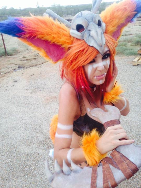Ngắm cosplay Gnar cực chất của Jessica Nigri - Ảnh 1