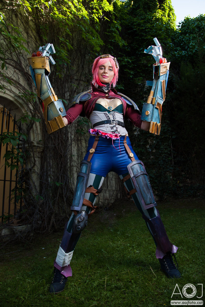 Ngắm bộ ảnh cosplay Vi tuyệt đẹp của Miss Therion - Ảnh 5