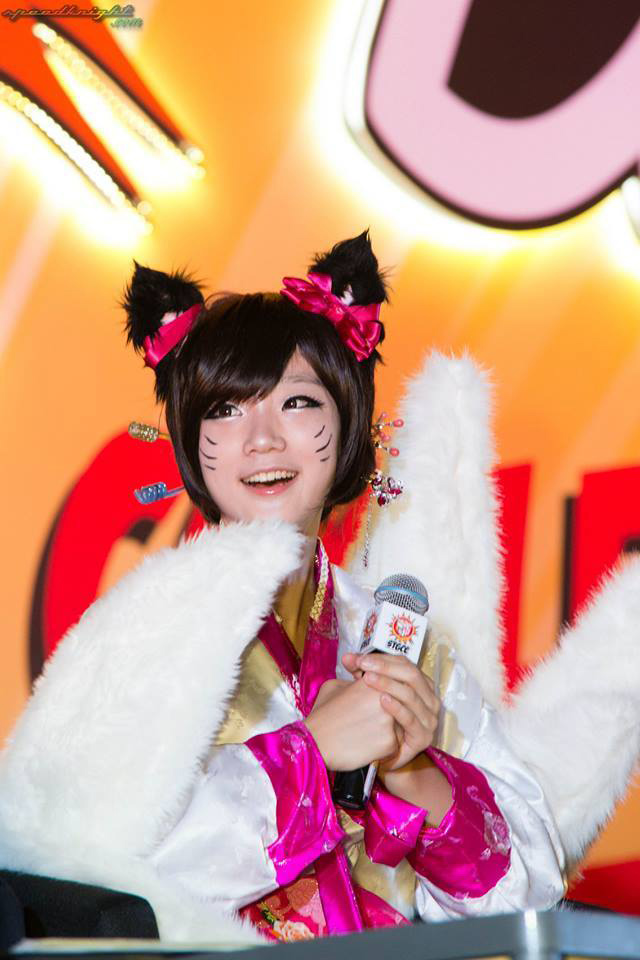 Miyuko khoe cosplay Ahri tại STGCC 2013 - Ảnh 7