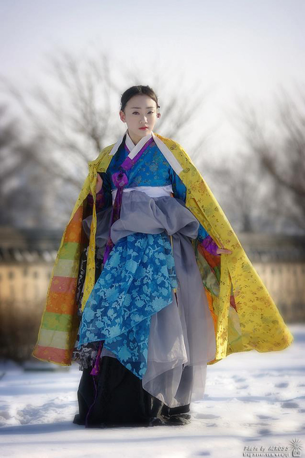 Miyuko xúng xính trong trang phục Hanbok - Ảnh 3