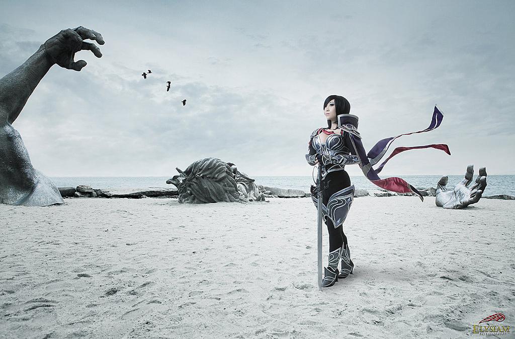 Ngắm cosplay Fiora Quạ Đêm cực chất của Yaya Han - Ảnh 5