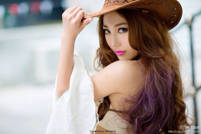 Vương Huệ Tâm quyến rũ với cosplay Miss Fortune - Ảnh 35