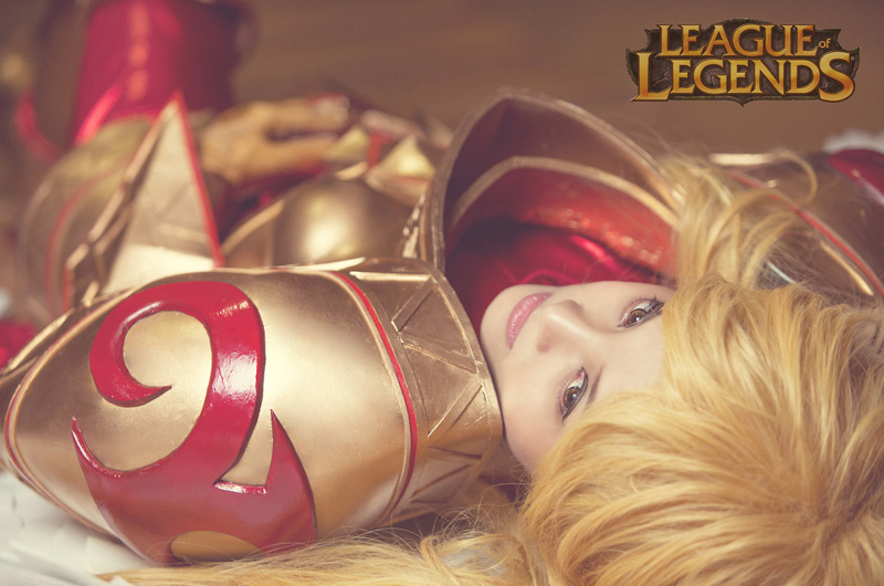 Cosplay LMHT ấn tượng của Tường Vi và Thúy Vi - Ảnh 44