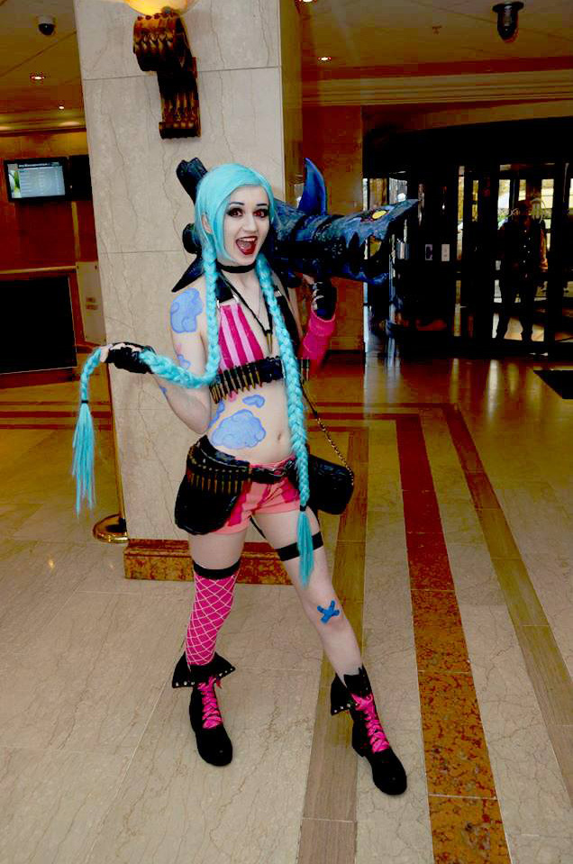 Kyahri nhí nhảnh và đáng yêu với cosplay Jinx - Ảnh 2