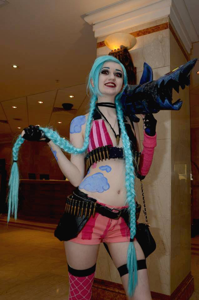 Kyahri nhí nhảnh và đáng yêu với cosplay Jinx - Ảnh 1