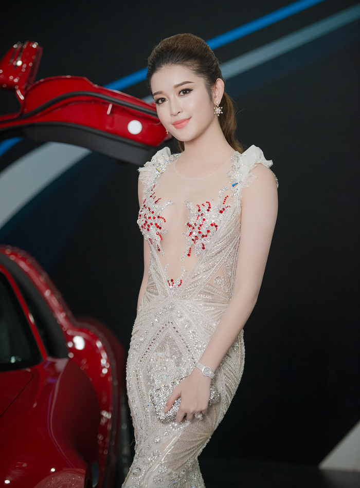 Huyền My
