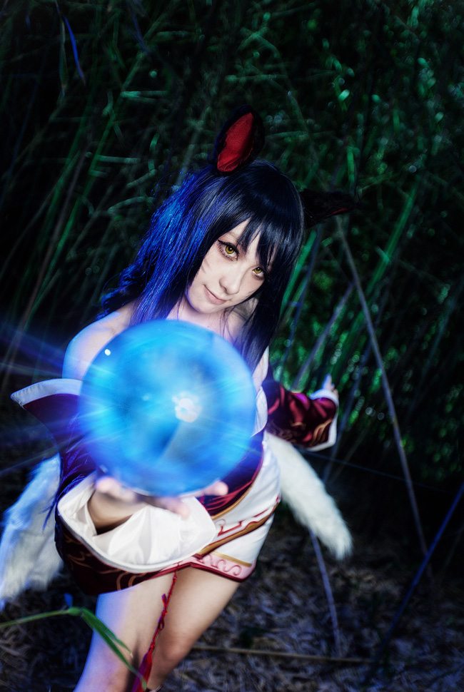 Cosplay Ahri cực quyến rũ và ma mị - Ảnh 1