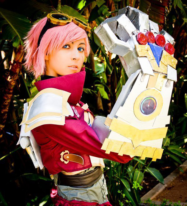 Ngắm vẻ quyến rũ của Vi qua cosplay - Ảnh 1