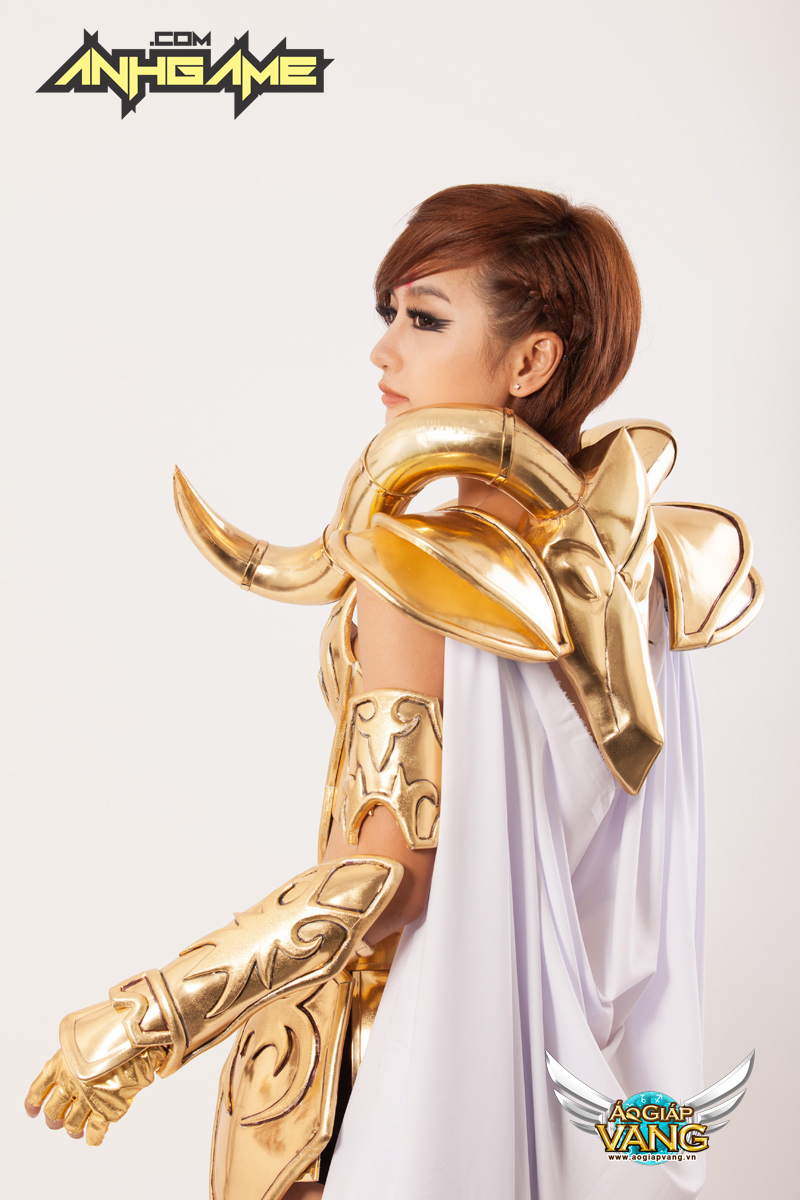 Cosplay Áo Giáp Vàng chất lừ của Quỳnh Nhi (Yuu) - Ảnh 5