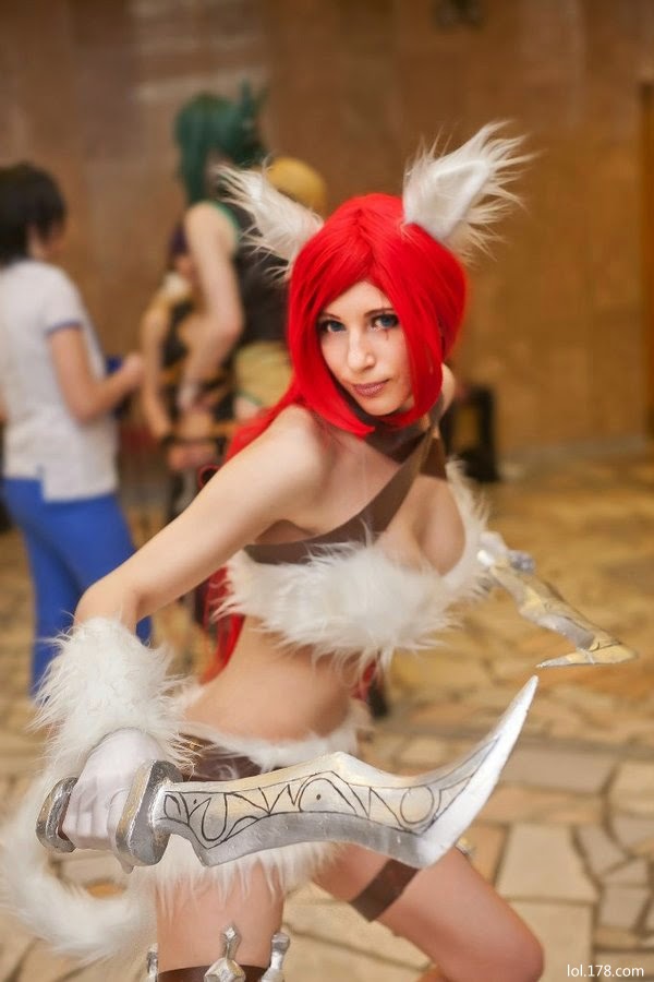 Ngắm vòng một siêu khủng của "ác kiếm" Katarina - Ảnh 9