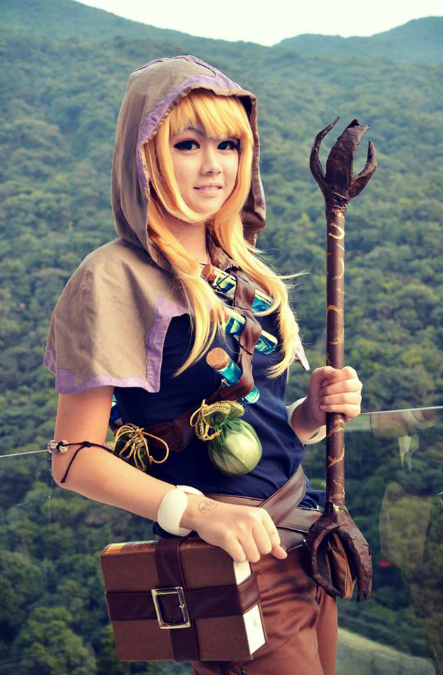 Xuy Tuyết cực dễ thương với cosplay Lux Đạo Tặc - Ảnh 4