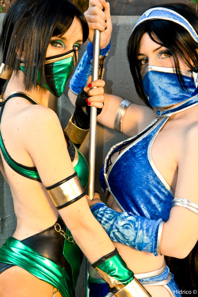 Ngất ngây với cosplay Mortal Kombat nóng bỏng - Ảnh 3