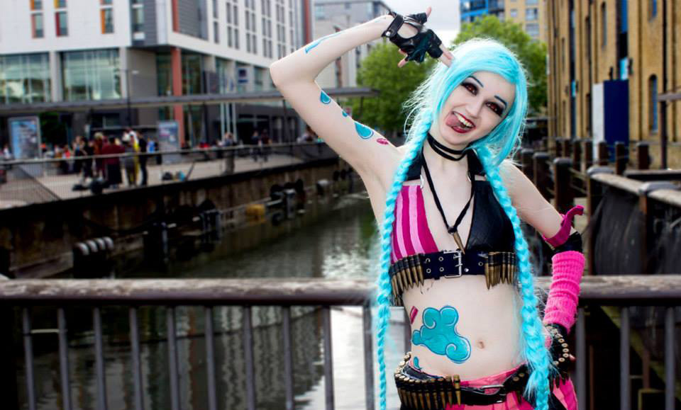 Kyahri nhí nhảnh và đáng yêu với cosplay Jinx - Ảnh 13