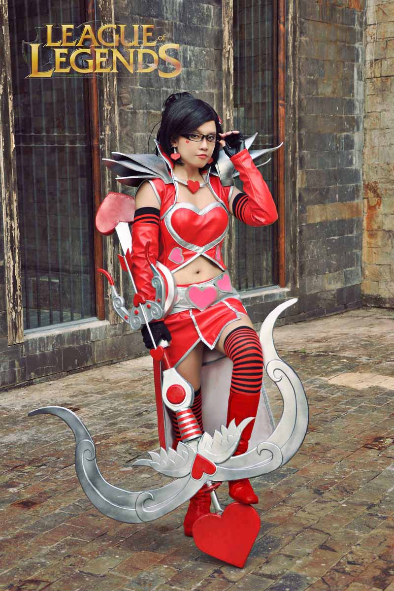 Cosplay LMHT ấn tượng của Tường Vi và Thúy Vi - Ảnh 4