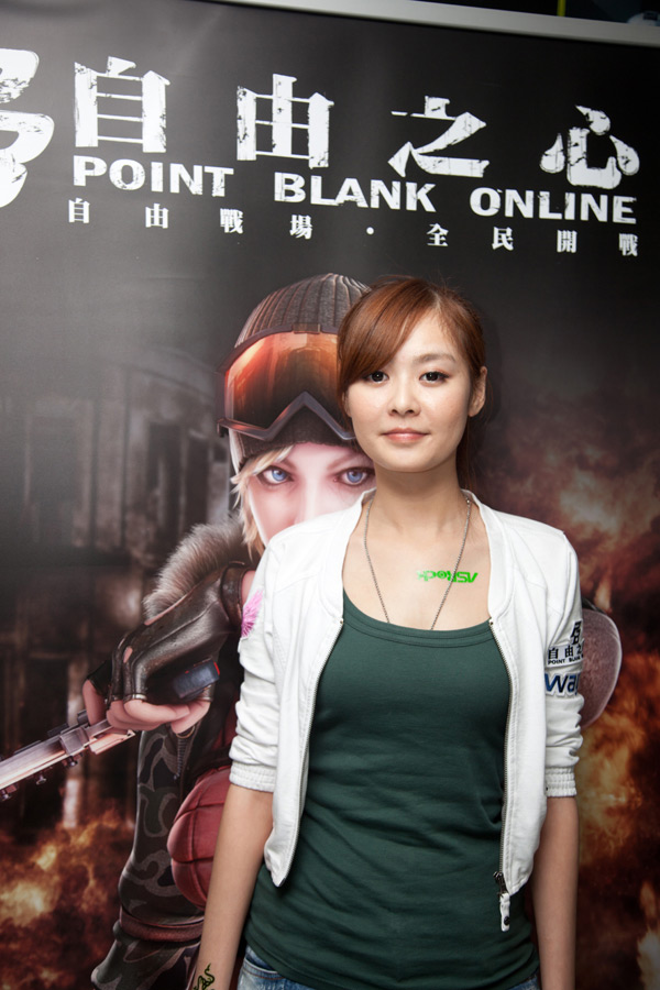 Biệt đội "PB Girls" của Point Blank Online - Ảnh 17