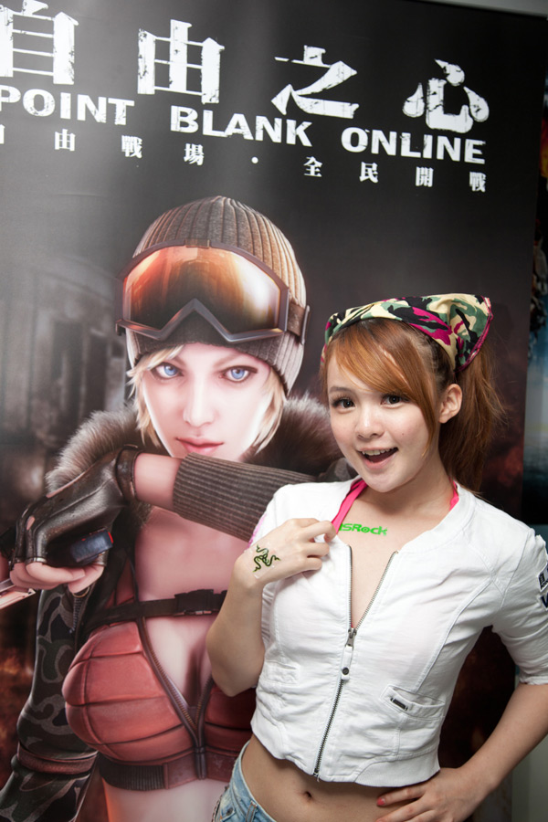 Biệt đội "PB Girls" của Point Blank Online - Ảnh 14