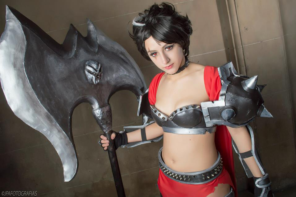 Ngắm cosplay Darius phiên bản nữ cực xinh - Ảnh 17
