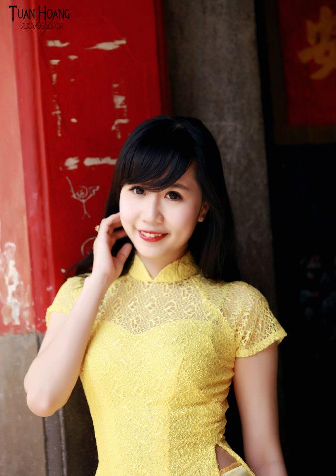 Nu Phạm thướt tha trong tà áo dài đón năm mới - Ảnh 6