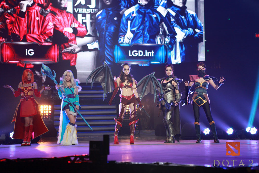 Cosplay DotA 2 dưới sự thể hiện của coser Trung Quốc - Ảnh 61