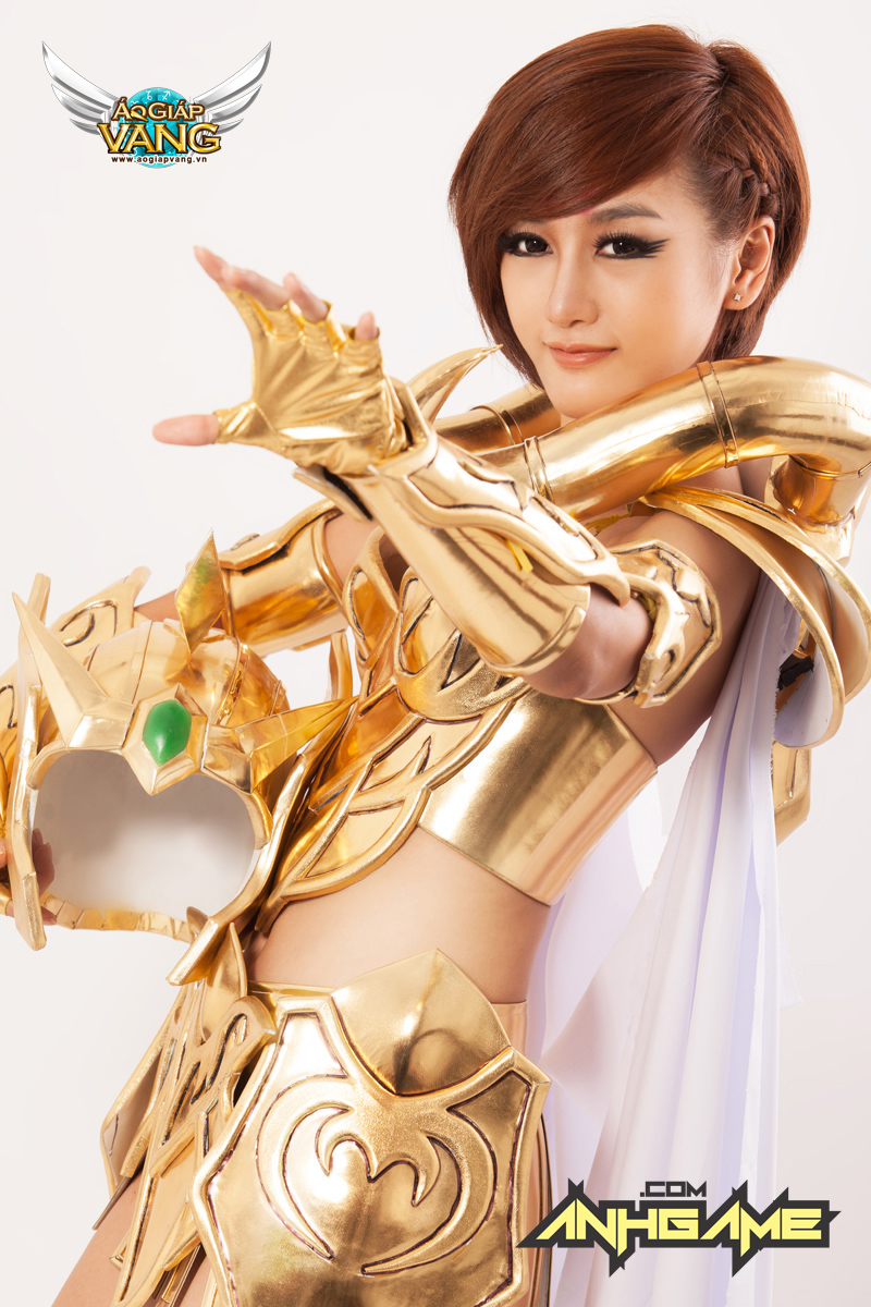 Cosplay Áo Giáp Vàng chất lừ của Quỳnh Nhi (Yuu) - Ảnh 17