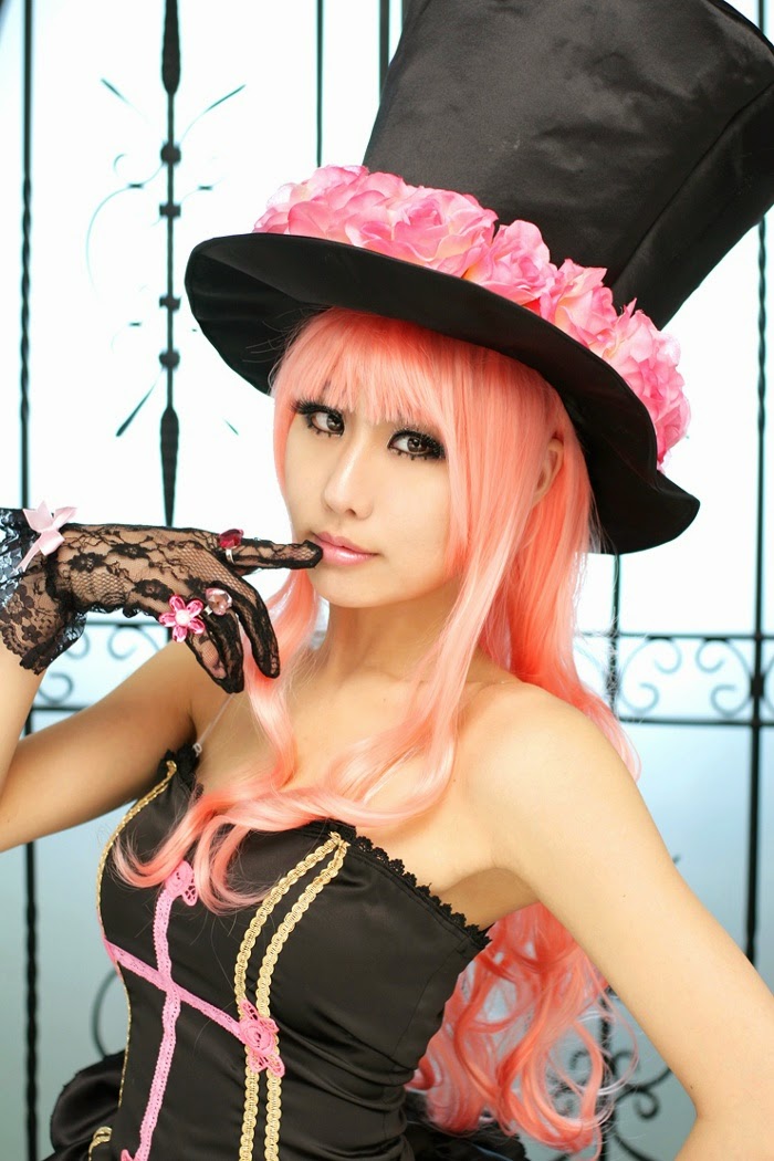 Thành viên Spiral Cats tái hiện lại công chúa hồn ma Perona - Ảnh 6