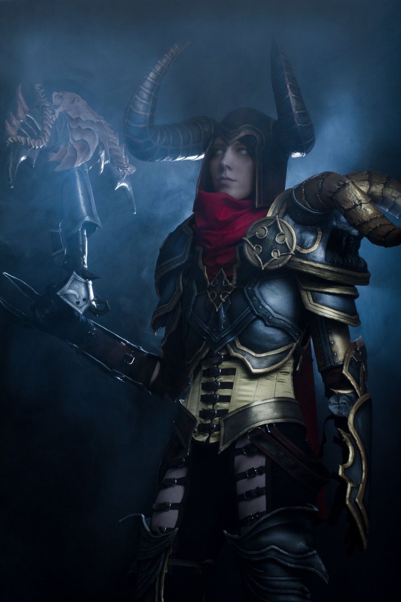 Diablo 3: Bộ ảnh cosplay Demon Hunter của Emily Rosa - Ảnh 5
