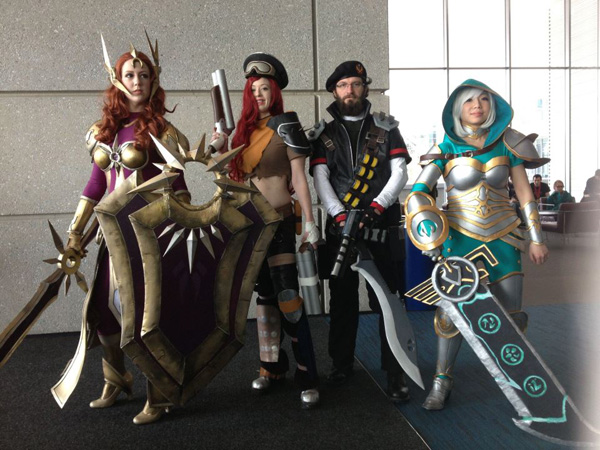 Ngất ngây với cosplay Leona "đẹp như mơ" - Ảnh 44