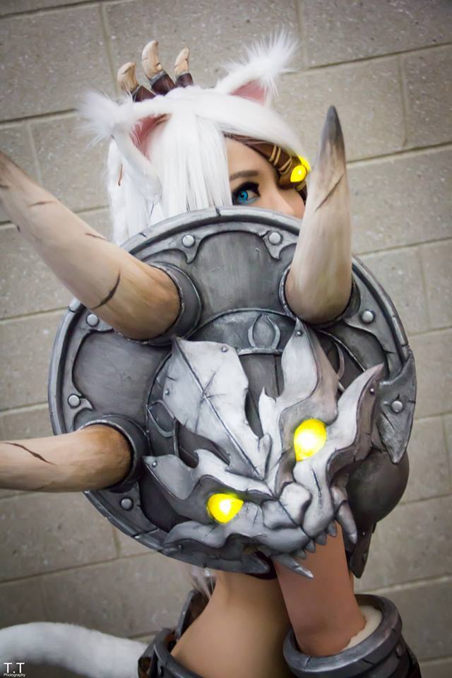 Ngắm cosplay Rengar phiên bản nữ cực quyến rũ - Ảnh 1