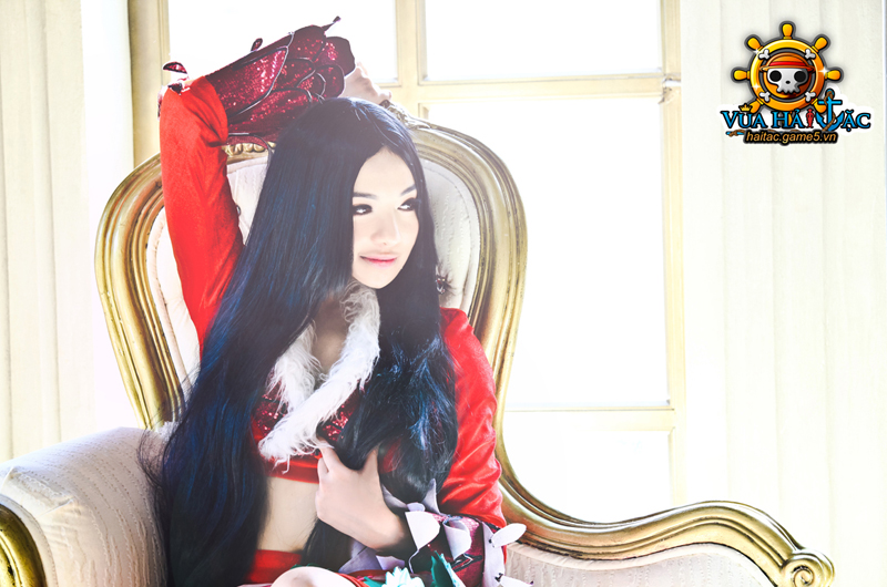 Ly Ba Lan quyến rũ với cosplay Boa Hancock - Ảnh 15