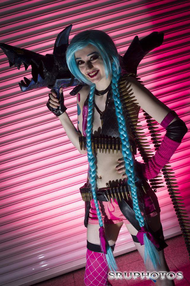 Kyahri nhí nhảnh và đáng yêu với cosplay Jinx - Ảnh 7