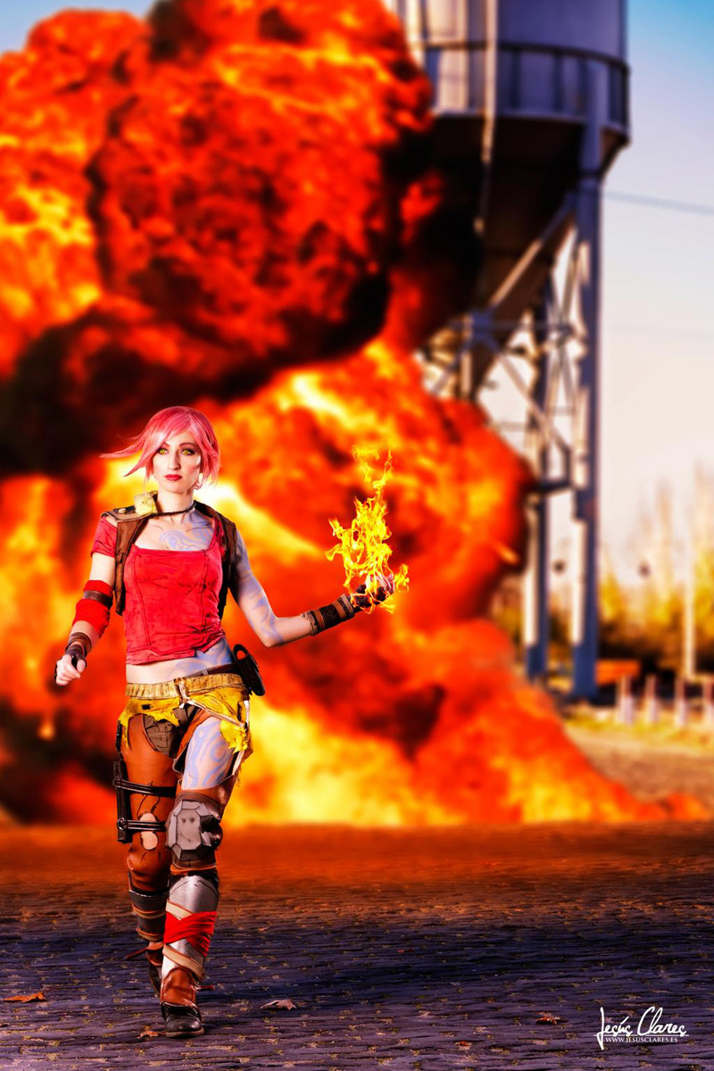 Lilith và Roland quyến rũ với cosplay Borderlands 2 - Ảnh 5