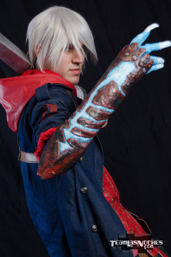 Vẻ đẹp của "hiệp sỹ" Nero trong Devil May Cry 4 - Ảnh 6