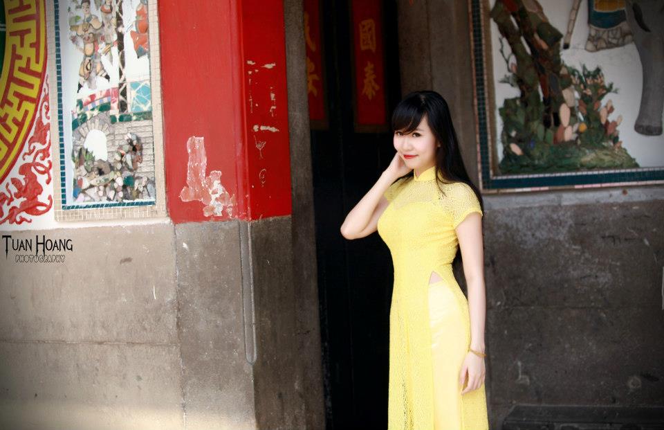 Nu Phạm thướt tha trong tà áo dài đón năm mới - Ảnh 11