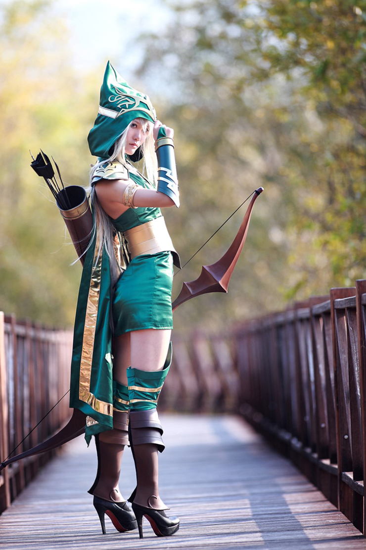 Cosplay Ashe Rừng Xanh cực ấn tượng - Ảnh 1