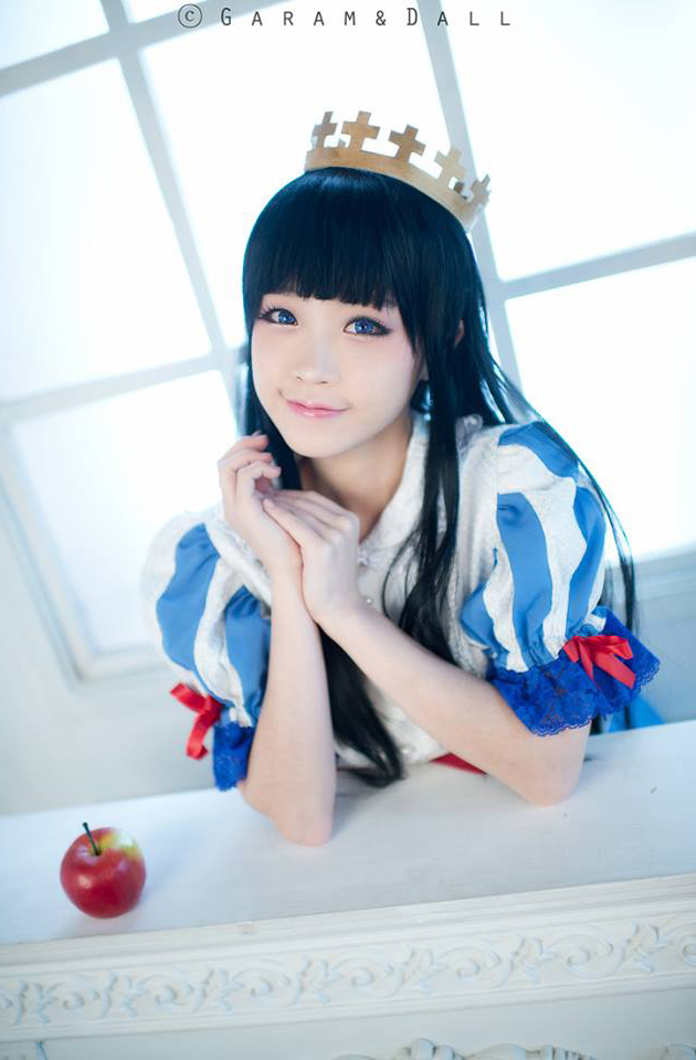 Tomia khoe cosplay Bạch Tuyết cực ấn tượng - Ảnh 15