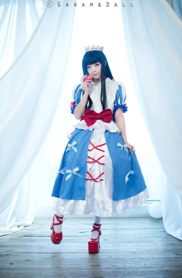 Tomia khoe cosplay Bạch Tuyết cực ấn tượng - Ảnh 11