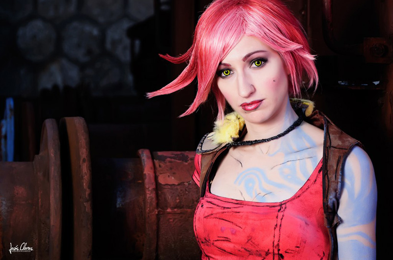 Lilith và Roland quyến rũ với cosplay Borderlands 2 - Ảnh 13