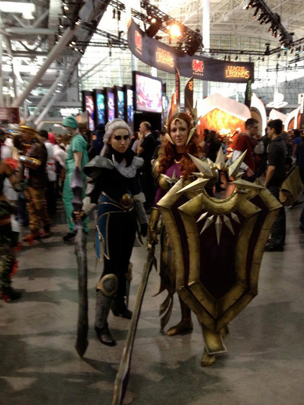 Ngất ngây với cosplay Leona "đẹp như mơ" - Ảnh 19