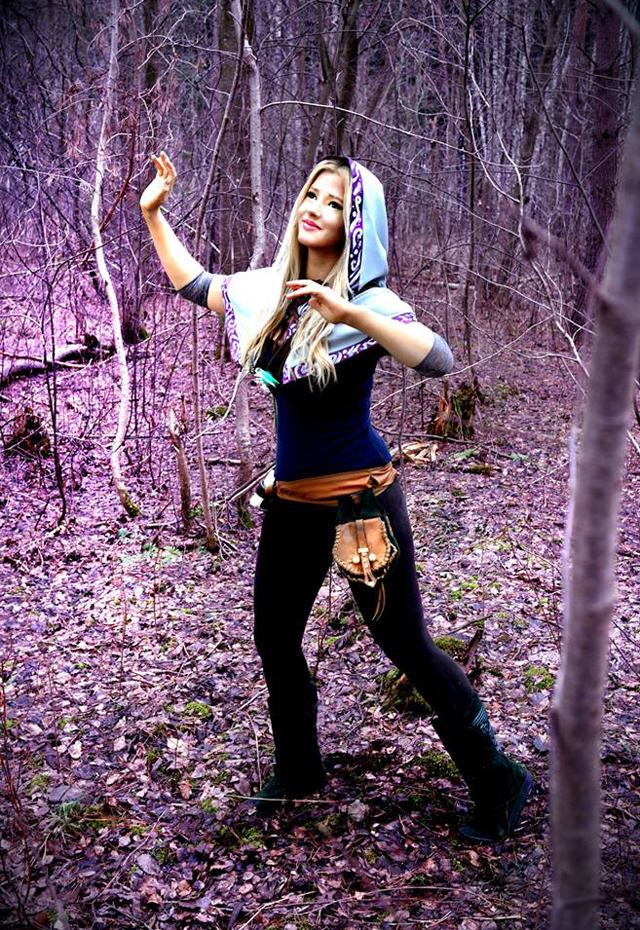 Felan quyến rũ với cosplay Lux Đạo Tặc - Ảnh 3