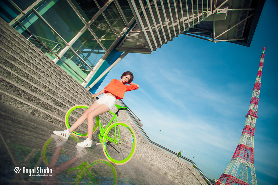 Cô giáo tiểu học Lê Vân
