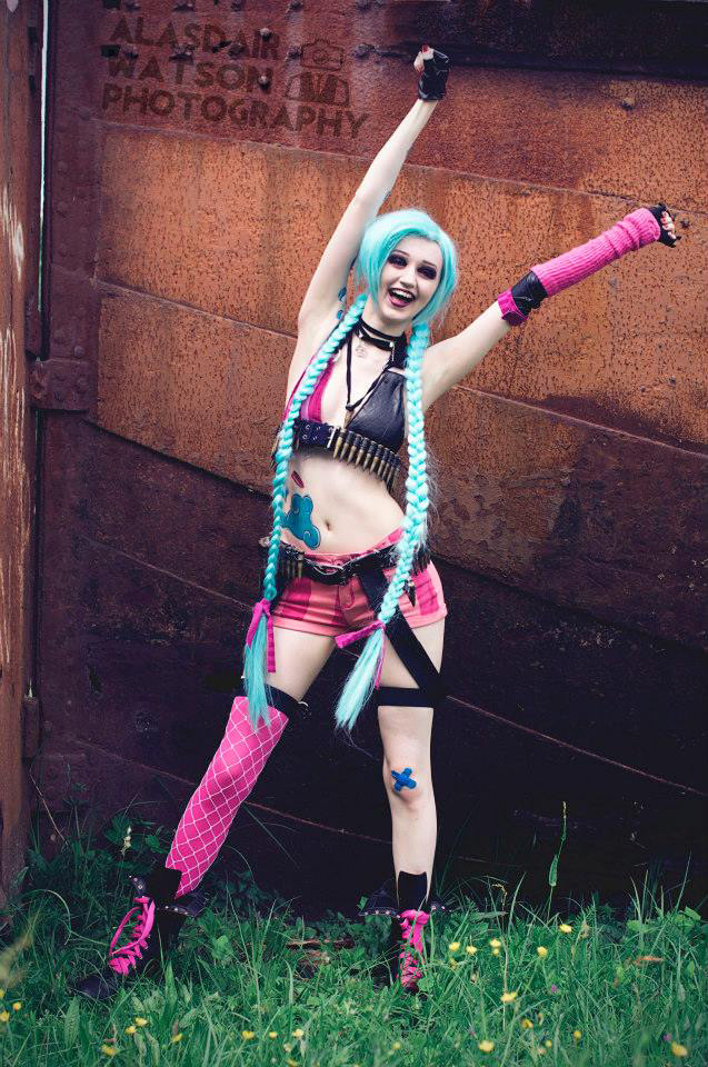 Kyahri nhí nhảnh và đáng yêu với cosplay Jinx - Ảnh 5
