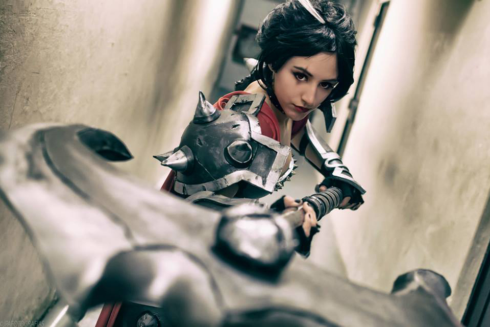 Ngắm cosplay Darius phiên bản nữ cực xinh - Ảnh 4