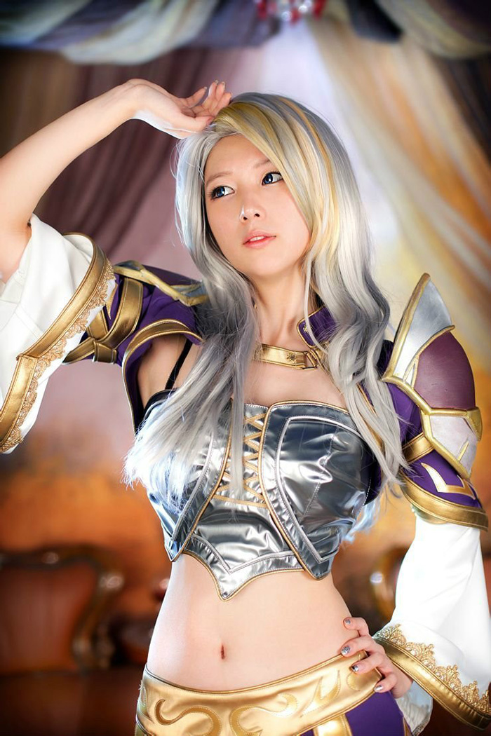 Loạt cosplay gợi cảm về World of Warcraft - Ảnh 42
