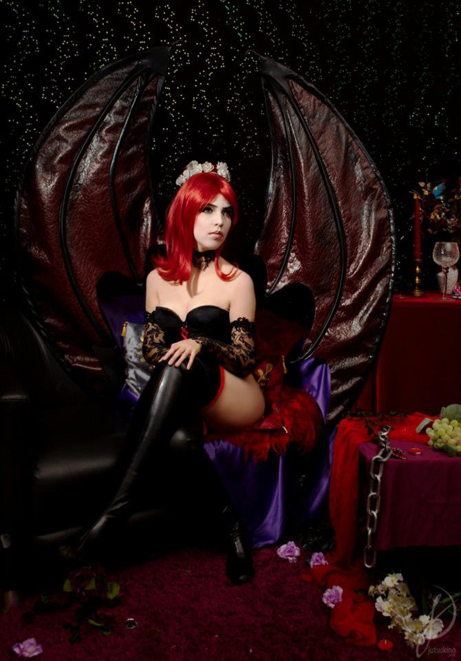 Thêm một bộ ảnh nóng bỏng về Succubus - Ảnh 1